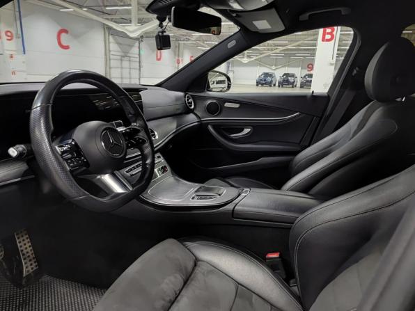 Mercedes-Benz E-Класс V (W213 S213 C238) Рестайлинг с пробегом 2020 года, цена 3 730 000 рублей, 180702 км, седан, Автокод Объявления
