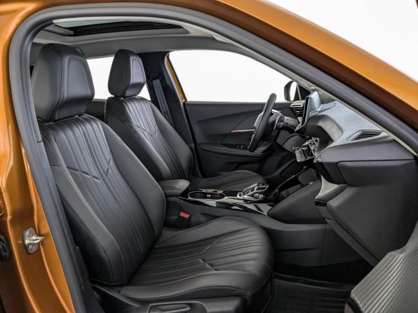 Peugeot 2008 II с пробегом 2021 года, цена 2 025 000 рублей, 13039 км, внедорожник, Автокод Объявления