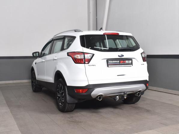Ford Kuga II Рестайлинг с пробегом 2018 года, цена 1 655 999 рублей, 131860 км, внедорожник, Автокод Объявления