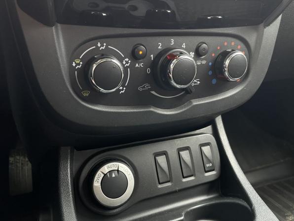 Renault Duster I Рестайлинг с пробегом 2015 года, цена 1 180 000 рублей, 173106 км, внедорожник, Автокод Объявления