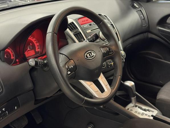 Kia Ceed I Рестайлинг с пробегом 2010 года, цена 629 000 рублей, 169563 км, универсал, Автокод Объявления