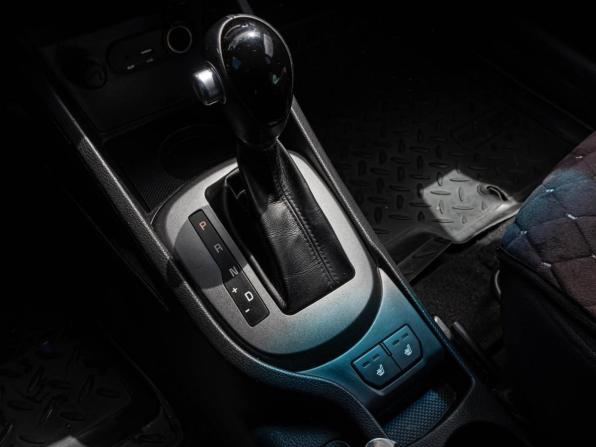Kia Rio III Рестайлинг с пробегом 2016 года, цена 889 000 рублей, 217676 км, хэтчбек, Автокод Объявления