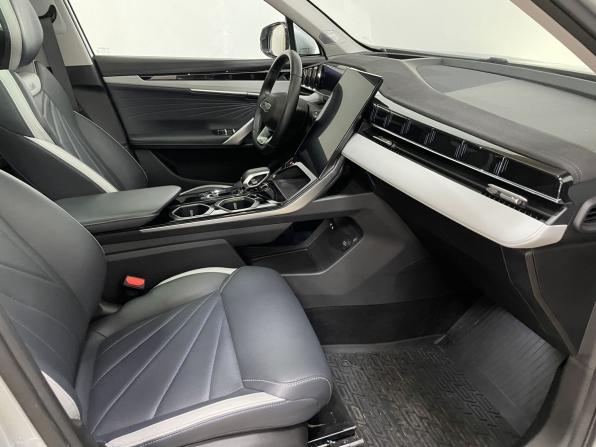 Geely Atlas II с пробегом 2024 года, цена 2 750 000 рублей, 34640 км, внедорожник, Автокод Объявления