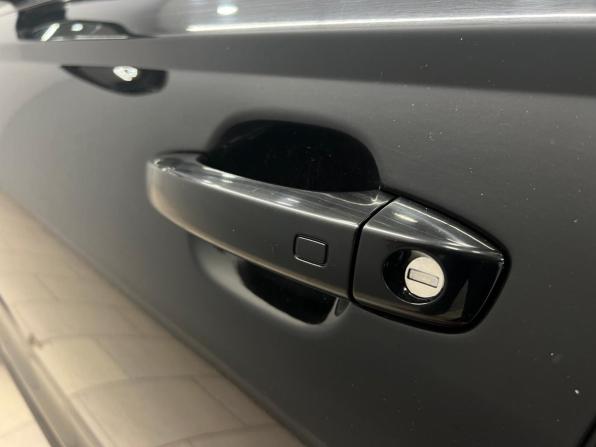 Audi A6 IV (C7) Рестайлинг с пробегом 2018 года, цена 2 279 000 рублей, 194056 км, седан, Автокод Объявления