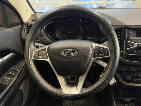 Lada (ВАЗ) Vesta I с пробегом 2020 года, цена 1 045 000 рублей, 137521 км, седан, Автокод Объявления