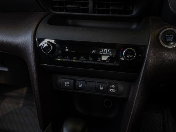 Toyota Yaris Cross I с пробегом 2021 года, цена 2 100 000 рублей, 93495 км, внедорожник, Автокод Объявления
