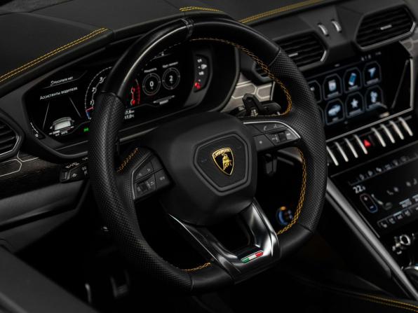 Lamborghini Urus I с пробегом 2022 года, цена 30 530 000 рублей, 29216 км, внедорожник, Автокод Объявления