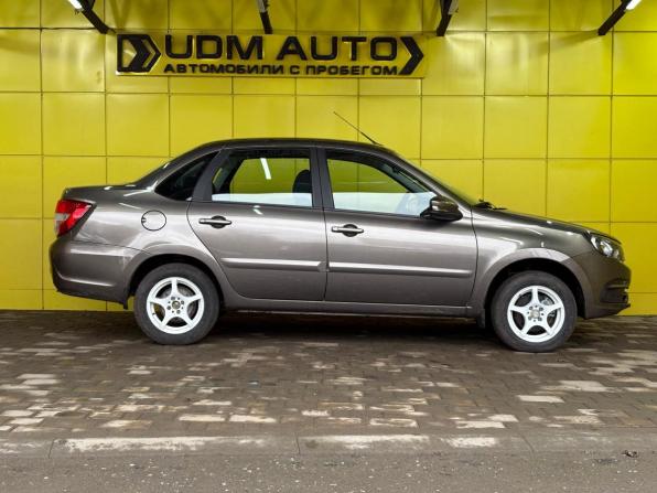 Lada (ВАЗ) Granta I Рестайлинг с пробегом 2021 года, цена 720 000 рублей, 54000 км, седан, Автокод Объявления