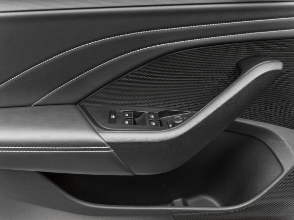 Skoda Octavia IV (A8) с пробегом 2023 года, цена 2 770 000 рублей, 69548 км, лифтбек, Автокод Объявления