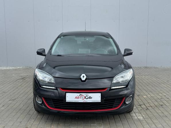 Renault Megane III Рестайлинг с пробегом 2013 года, цена 569 000 рублей, 293799 км, хэтчбек, Автокод Объявления