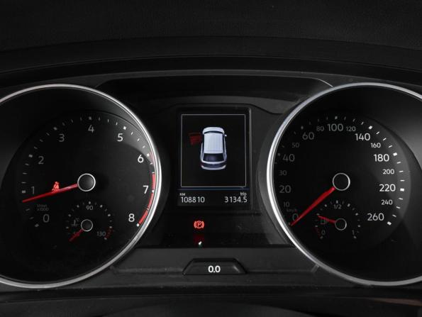 Volkswagen Tiguan II с пробегом 2019 года, цена 2 479 000 рублей, 108810 км, внедорожник, Автокод Объявления
