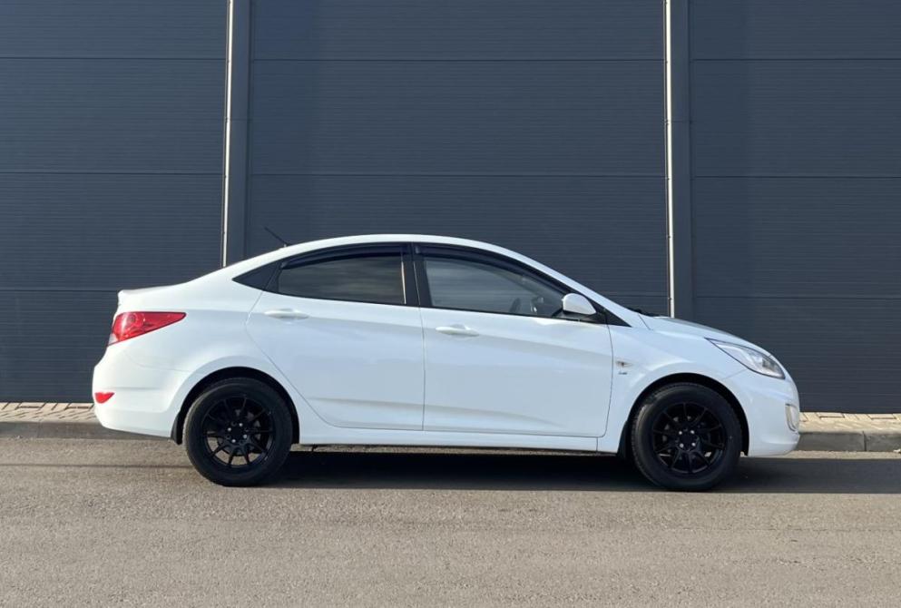 Hyundai Solaris I Красноярск  - изображение 4
