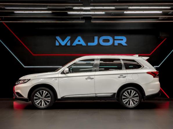 Mitsubishi Outlander III Рестайлинг 3 с пробегом 2018 года, цена 2 750 000 рублей, 86888 км, внедорожник, Автокод Объявления