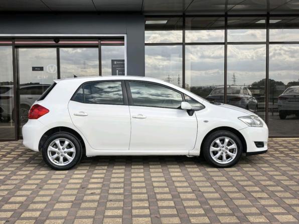 Toyota Auris I с пробегом 2007 года, цена 630 000 рублей, 250157 км, хэтчбек, Автокод Объявления