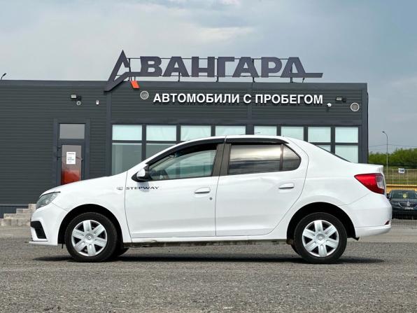 Renault Logan II Рестайлинг с пробегом 2021 года, цена 600 000 рублей, 147000 км, седан, Автокод Объявления