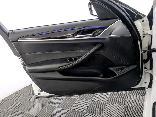BMW 5 серии VII (G30/G31/G38) с пробегом 2019 года, цена 2 850 000 рублей, 164291 км, седан, Автокод Объявления
