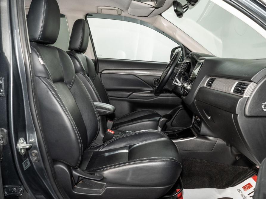 Mitsubishi Outlander III Рестайлинг 3 Иркутск  - изображение 5