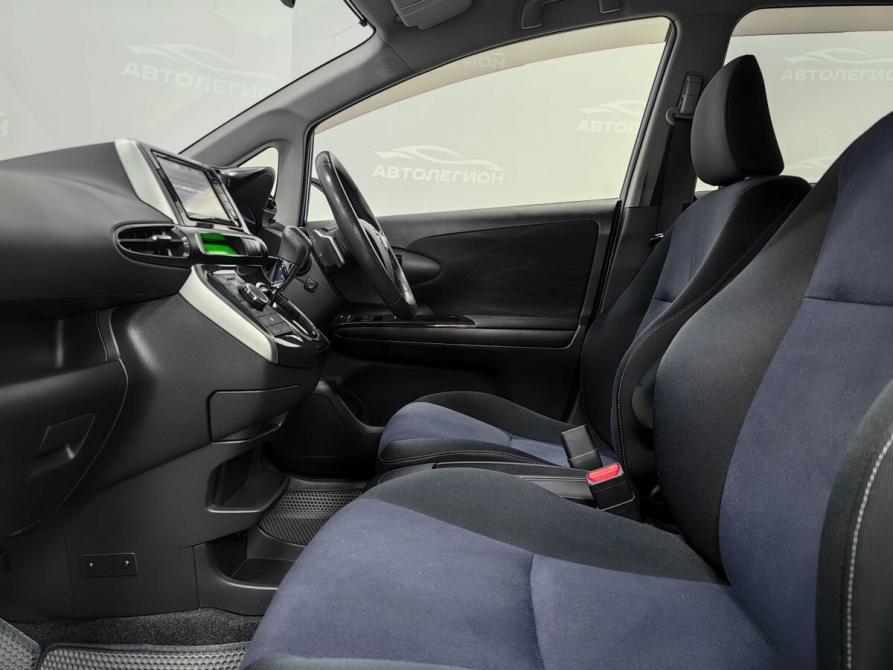 Toyota Wish II Рестайлинг Новосибирск  - изображение 13