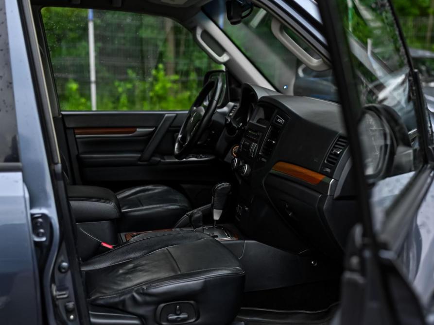 Mitsubishi Pajero IV Санкт-Петербург  - изображение 14
