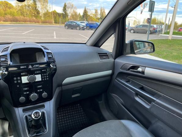 Opel Zafira B Рестайлинг с пробегом 2009 года, цена 400 000 рублей, 446982 км, компактвэн, Автокод Объявления