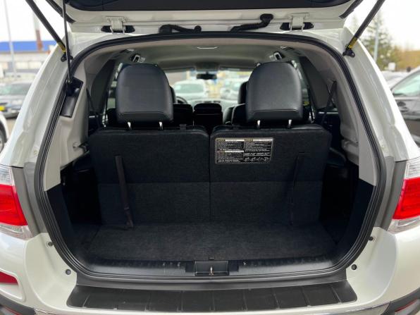 Toyota Highlander II (XU40) Рестайлинг с пробегом 2012 года, цена 2 100 000 рублей, 210200 км, внедорожник, Автокод Объявления