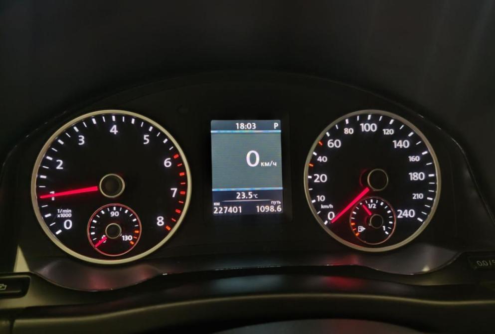 Volkswagen Tiguan I Рестайлинг Ярославль  - изображение 9