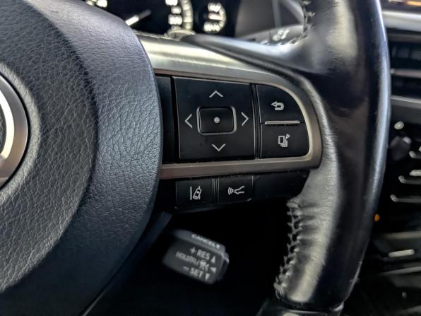 Lexus LX III Рестайлинг 2 с пробегом 2018 года, цена 7 750 000 рублей, 154891 км, внедорожник, Автокод Объявления