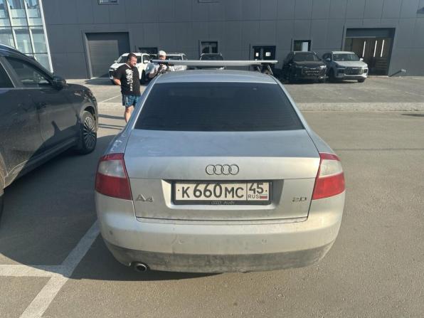 Audi A4 II (B6) с пробегом 2001 года, цена 340 000 рублей, 340000 км, седан, Автокод Объявления