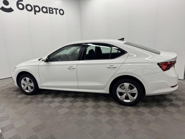 Skoda Octavia IV (A8) с пробегом 2021 года, цена 2 259 000 рублей, 89577 км, лифтбек, Автокод Объявления