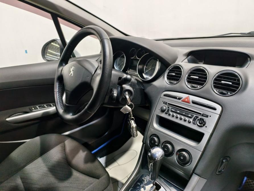 Peugeot 308 I Рестайлинг Курск  - изображение 5