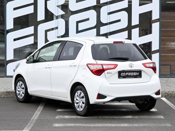 Toyota Vitz III (XP130) Рестайлинг 2 с пробегом 2019 года, цена 899 000 рублей, 74165 км, хэтчбек, Автокод Объявления