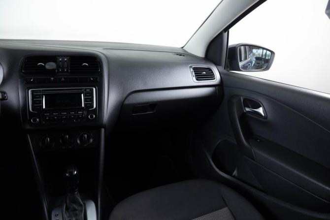 Volkswagen Polo V с пробегом 2012 года, цена 719 000 рублей, 118000 км, седан, Автокод Объявления