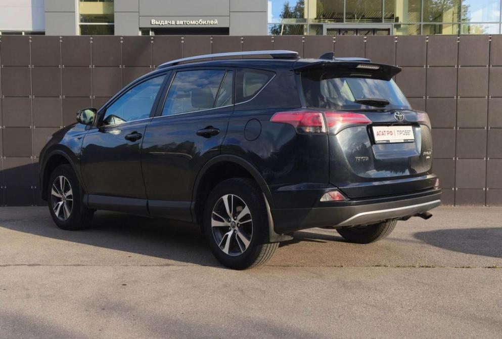Toyota RAV4 IV (XA40) Рестайлинг Сыктывкар  - изображение 9