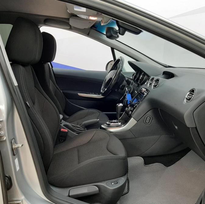 Peugeot 308 I Рестайлинг Москва  - изображение 11