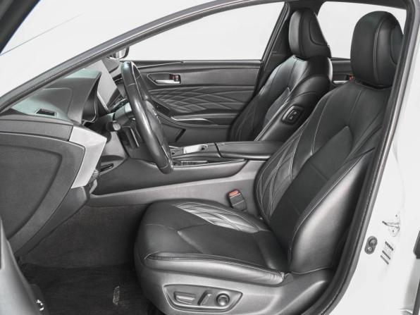 Toyota Avalon V с пробегом 2022 года, цена 3 299 000 рублей, 55218 км, седан, Автокод Объявления