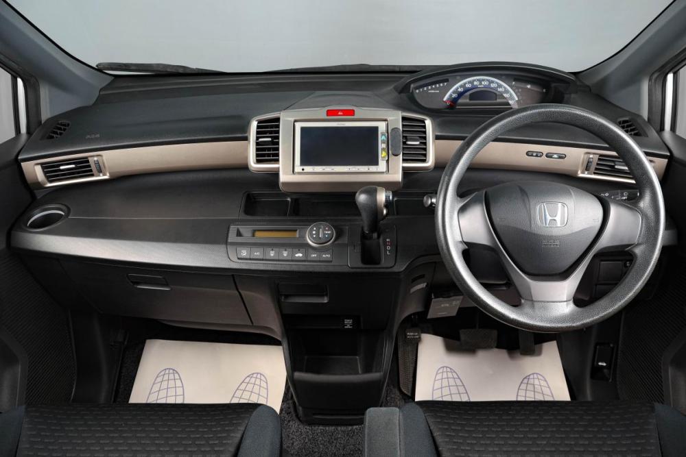 Honda Freed I Тюмень  - изображение 13