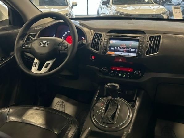 Kia Sportage III с пробегом 2010 года, цена 1 029 000 рублей, 195000 км, внедорожник, Автокод Объявления