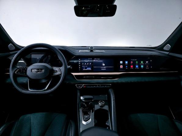 Geely Monjaro I Рестайлинг (China Market) с пробегом 2023 года, цена 2 999 000 рублей, 62700 км, внедорожник, Автокод Объявления