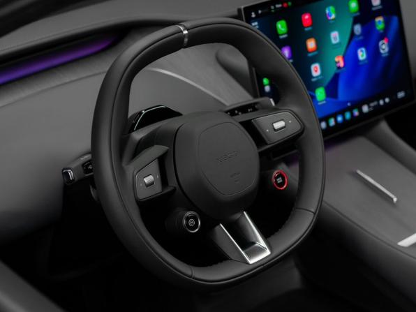 Xiaomi YU7 с пробегом 2025 года, цена 13 500 000 рублей, 120 км, внедорожник, Автокод Объявления