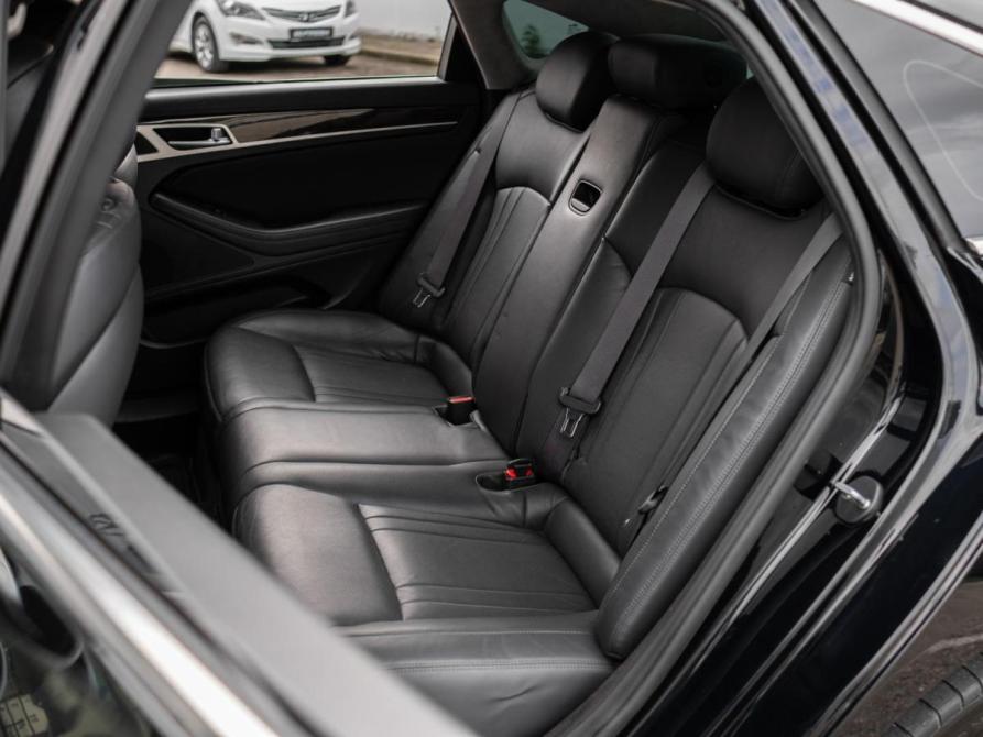 Hyundai Genesis II Сочи  - изображение 9