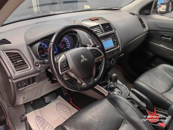 Mitsubishi ASX I Рестайлинг с пробегом 2012 года, цена 1 000 000 рублей, 186000 км, внедорожник, Автокод Объявления