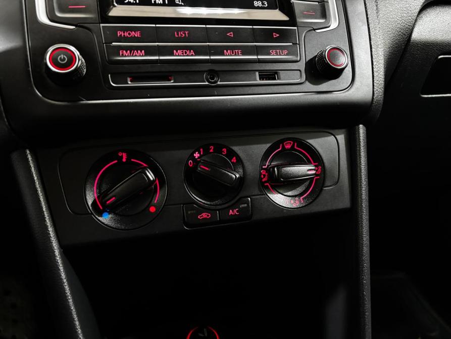 Volkswagen Polo V Рестайлинг Альметьевск  - изображение 21