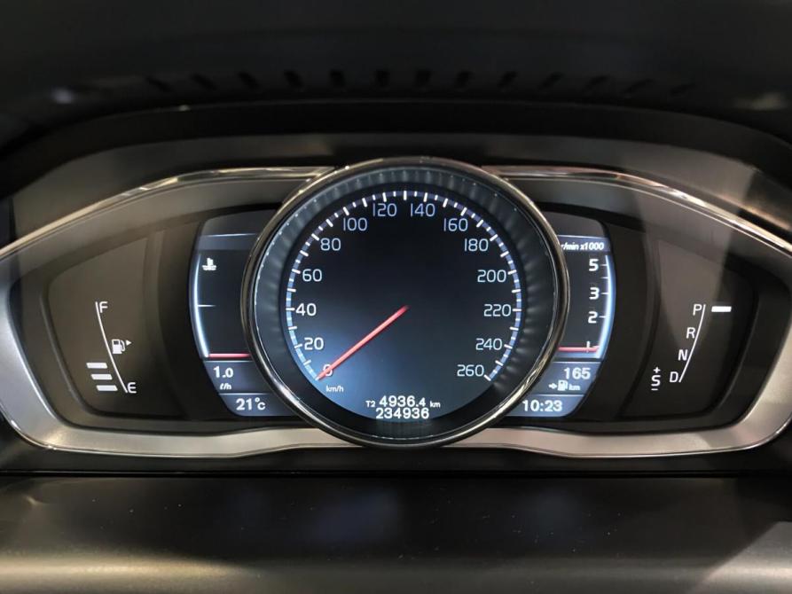 Volvo XC60 I Рестайлинг Казань  - изображение 16