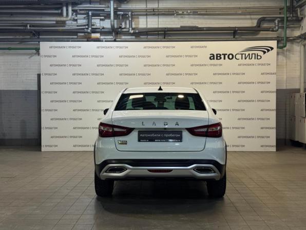 Lada (ВАЗ) Vesta I Рестайлинг (NG) с пробегом 2023 года, цена 1 499 000 рублей, 3500 км, седан, Автокод Объявления