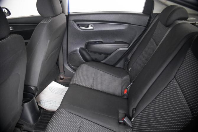 Kia Rio IV с пробегом 2018 года, цена 879 000 рублей, 115456 км, седан, Автокод Объявления