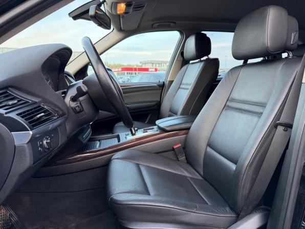 BMW X5 II (E70) Рестайлинг с пробегом 2011 года, цена 1 690 000 рублей, 231860 км, внедорожник, Автокод Объявления