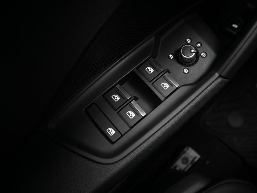 Audi A3 IV (8Y) Москва  - изображение 16