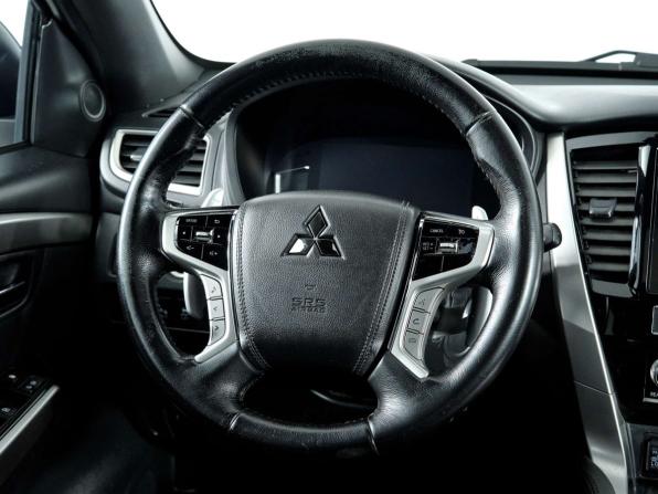 Mitsubishi Montero Sport III Рестайлинг с пробегом 2022 года, цена 3 498 000 рублей, 214128 км, внедорожник, Автокод Объявления