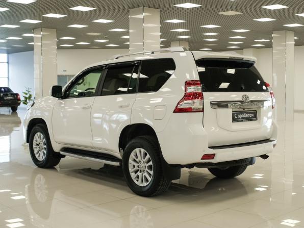 Toyota Land Cruiser Prado 150 Series Рестайлинг 1 с пробегом 2014 года, цена 3 103 000 рублей, 244132 км, внедорожник, Автокод Объявления