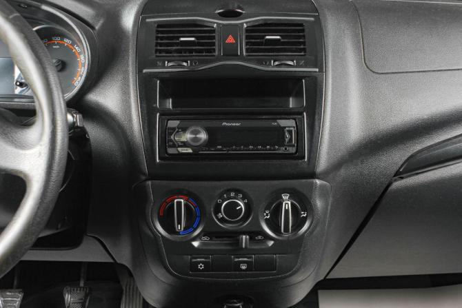 Lada (ВАЗ) Granta I Рестайлинг с пробегом 2019 года, цена 529 000 рублей, 322000 км, седан, Автокод Объявления